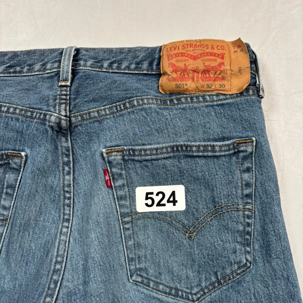 Levi's 501 Original Fit Jeans Mens 33x31 Blue Denim Button Fly Straight Leg